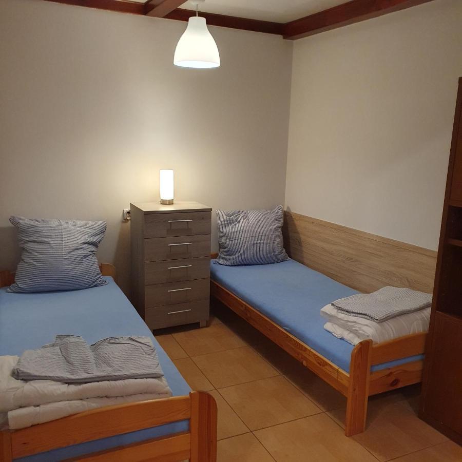 Noclegi Silesia Aster Tychy Kamer foto