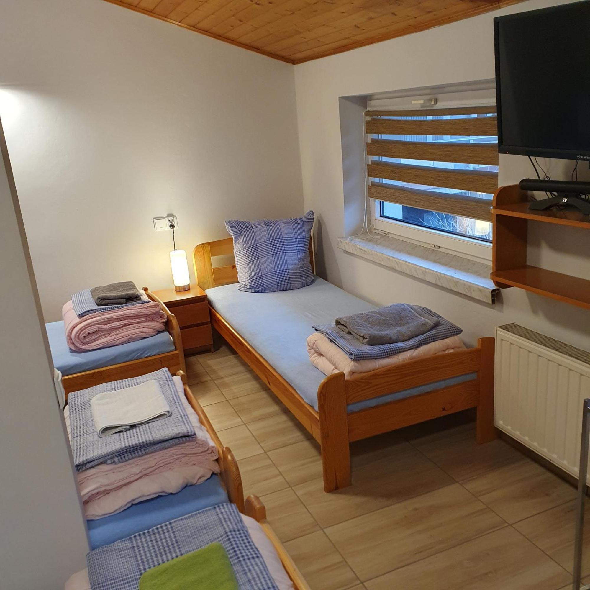 Noclegi Silesia Aster Tychy Kamer foto
